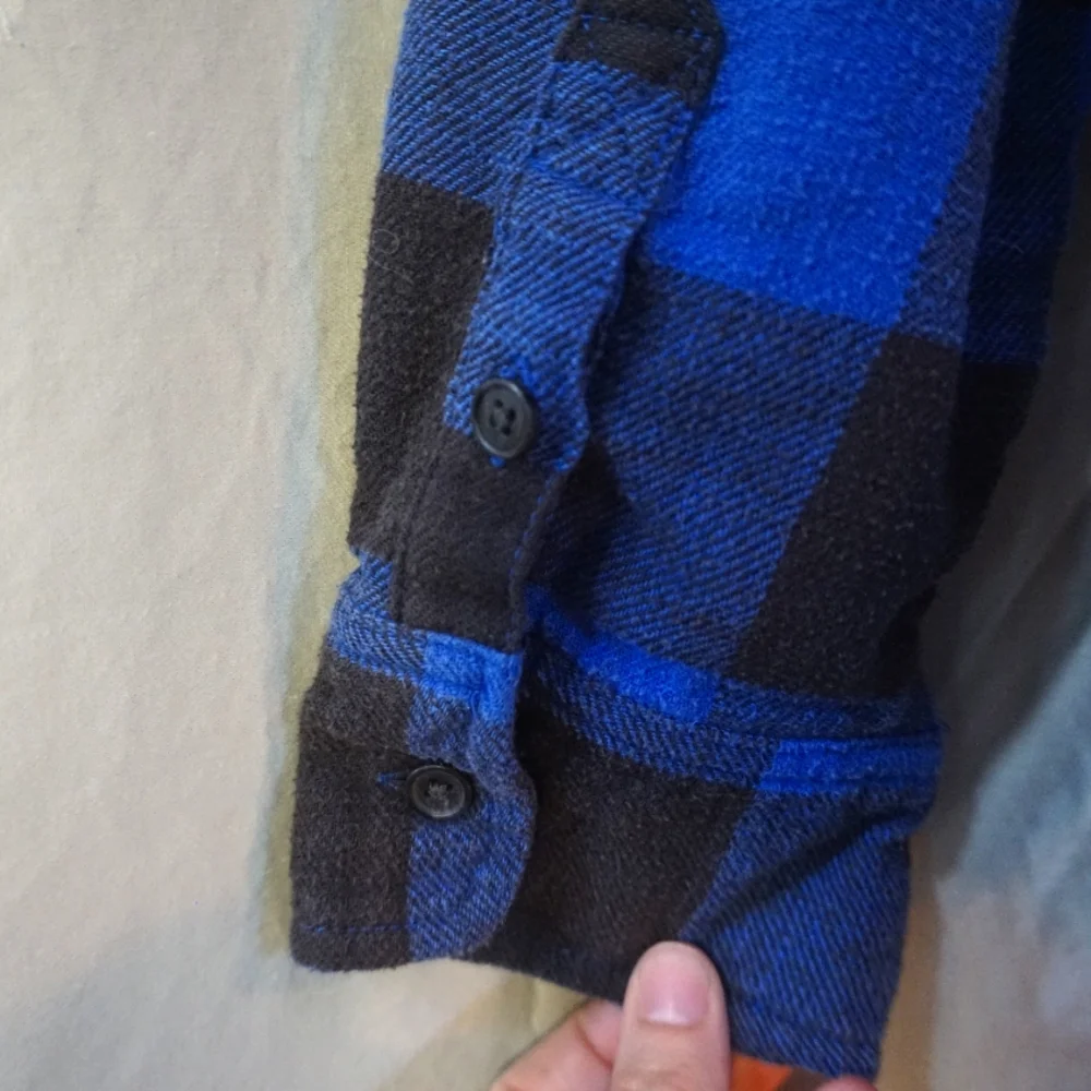 American Eagle Outfitters Blue and Black Plaid Button Down Shirt - Picture 3 of 3